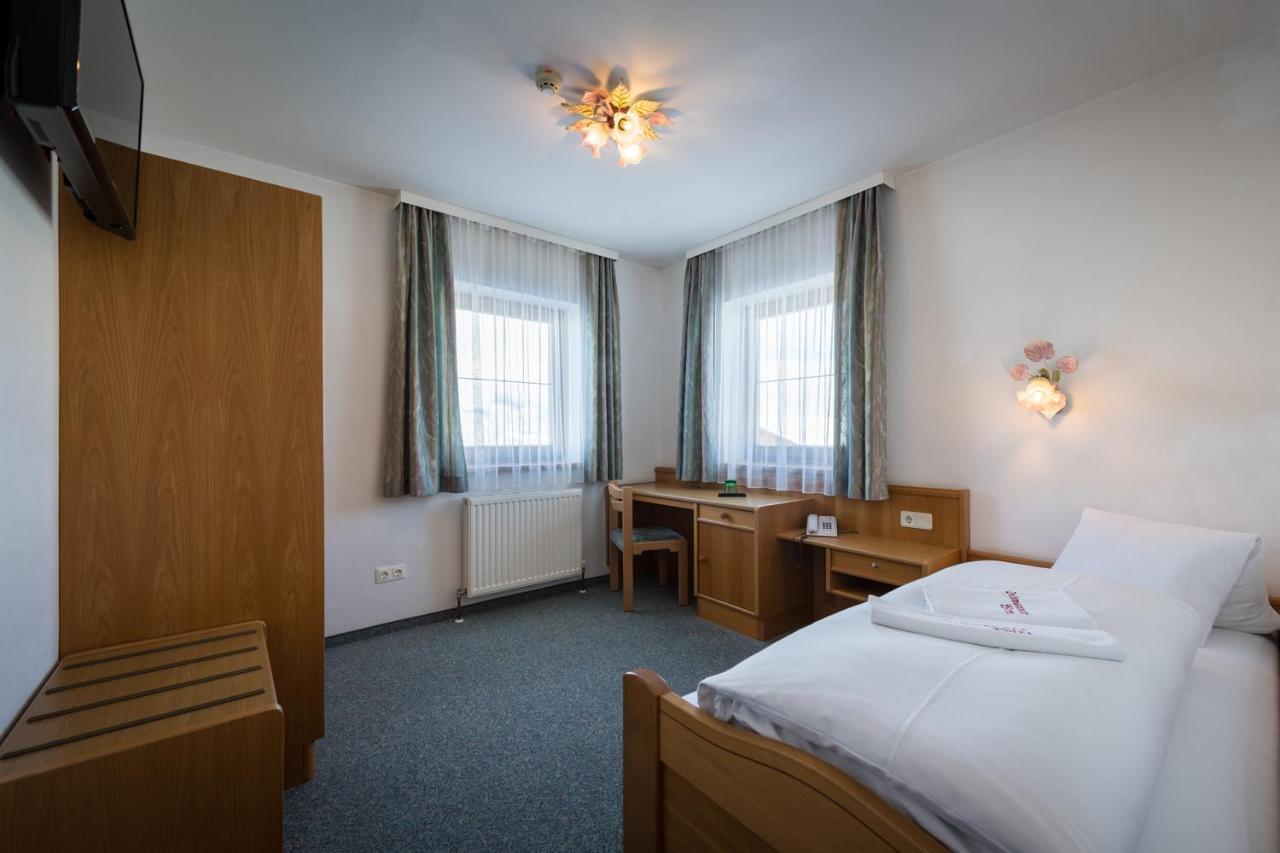 Schwannerwirt Hotel Weerberg Екстериор снимка