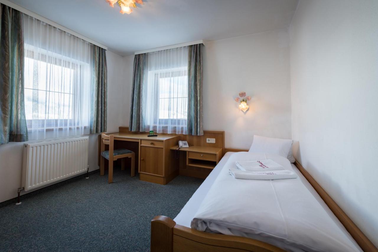 Schwannerwirt Hotel Weerberg Екстериор снимка